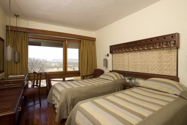 LOBO WILDLIFE LODGE: Centre Serengeti - Image 4