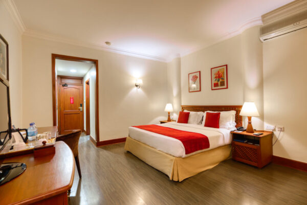 KIBO PALACE HOTEL: ARUSHA - Image 3