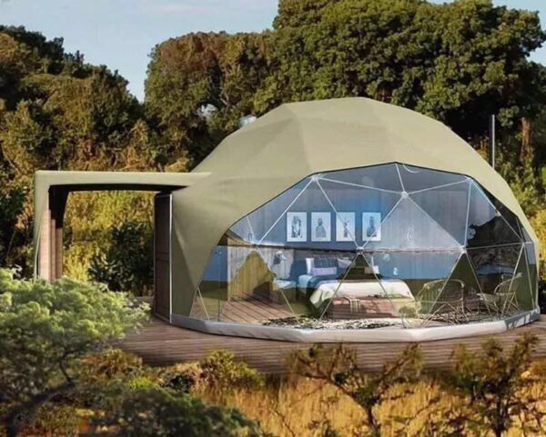 Tented Camps vs. Safari Lodges - Image 3