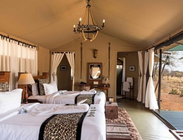 OLE SERAI LUXURY CAMP – MORU KOPJES BY WELLWORTH : Centre Serengeti - Image 3