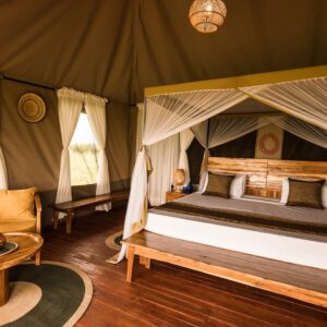 TUKAONE WEAVERS SERENGETI CAMP: Centre Serengeti